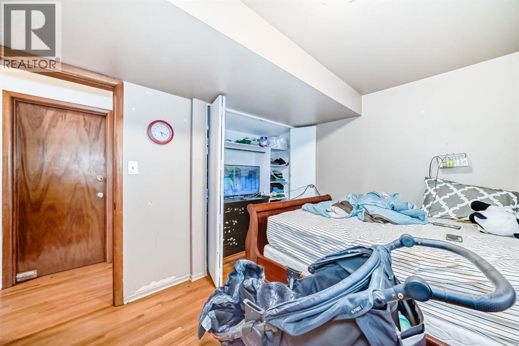 Photo 45 of 2303 16 A Street Sw, Calgary AB