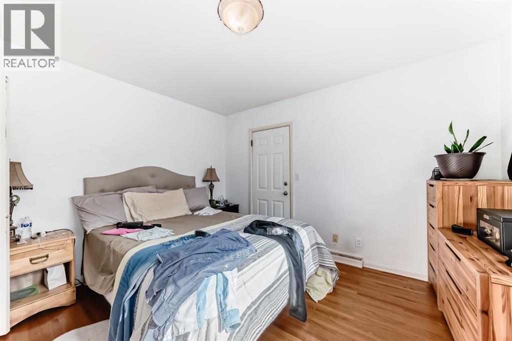 Photo 14 of 2303 16 A Street Sw, Calgary AB
