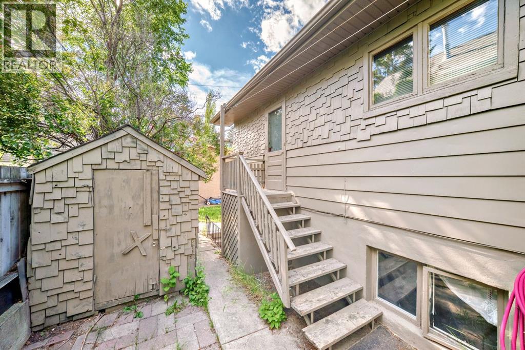 Photo 21 of 2303 16 A Street Sw, Calgary AB