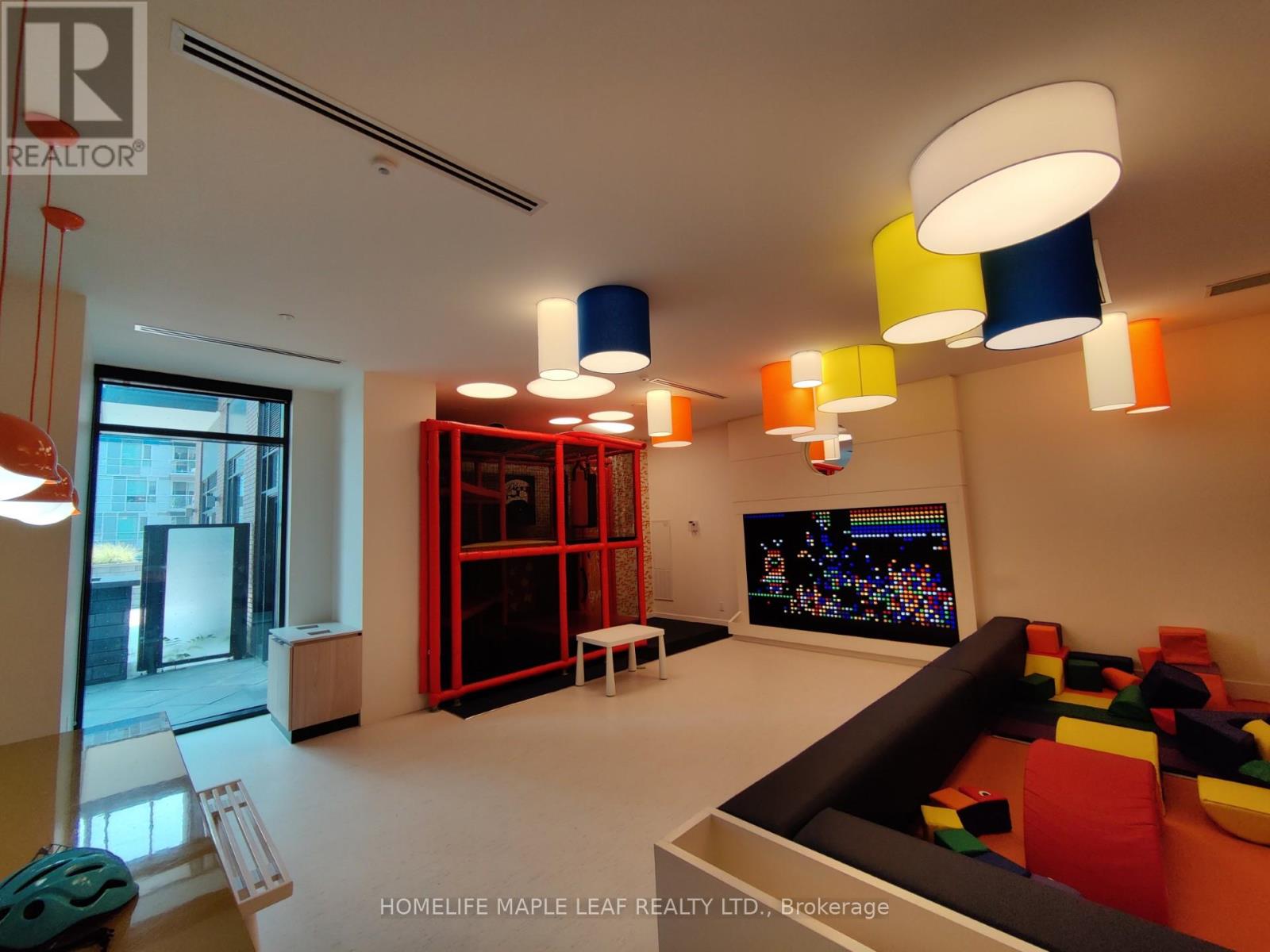 Photo 8 of 208 35 Tubman Avenue, Toronto ON