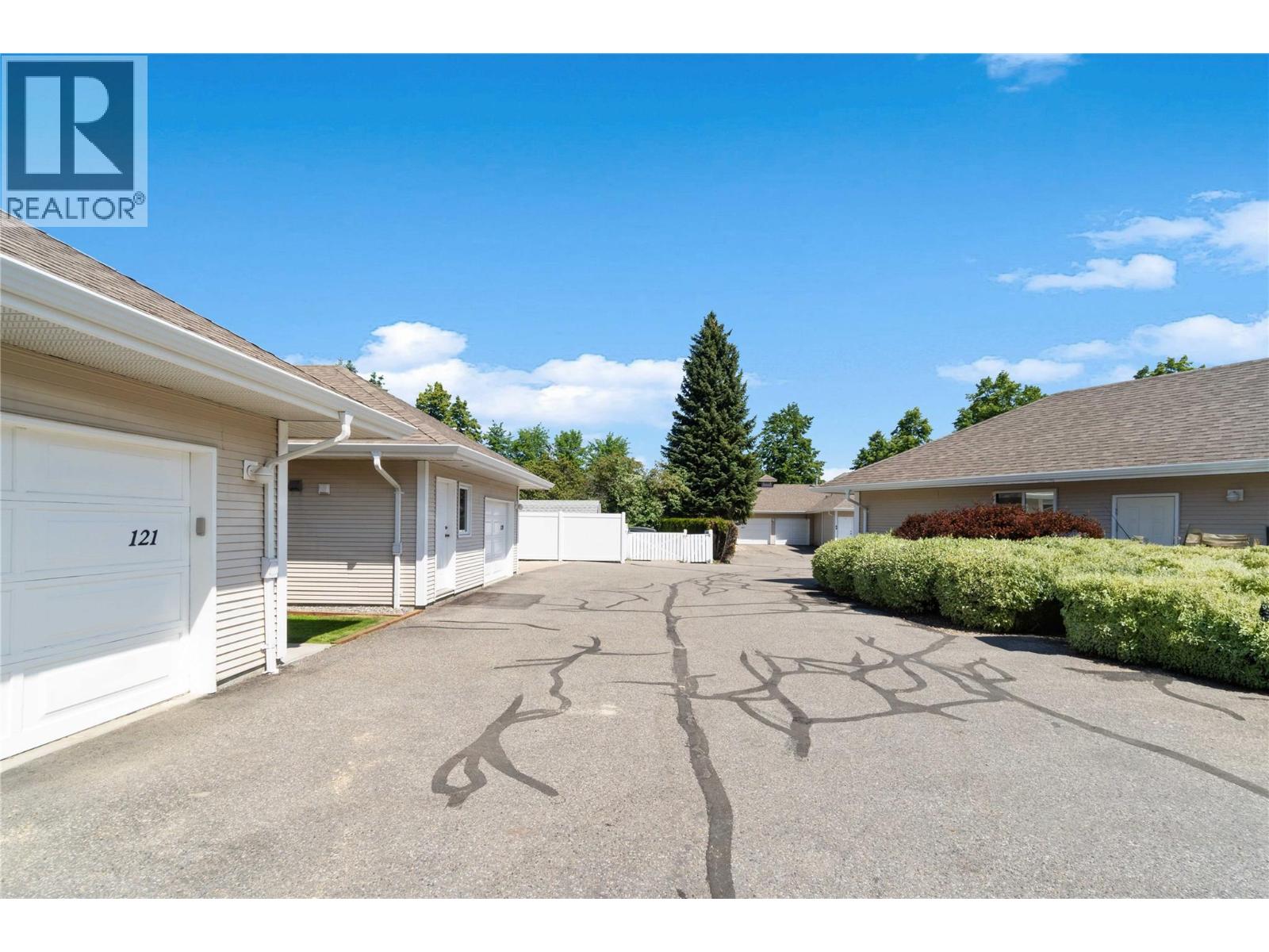 Photo 74 of 900 5 Avenue Sw Unit 121, Salmon Arm BC