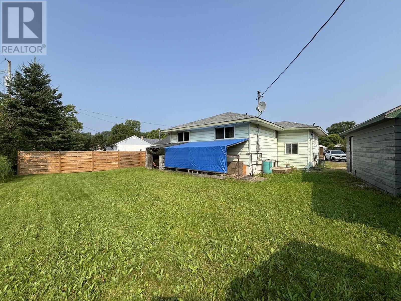 Photo 29 of 68 Neebig Ave, Manitouwadge ON