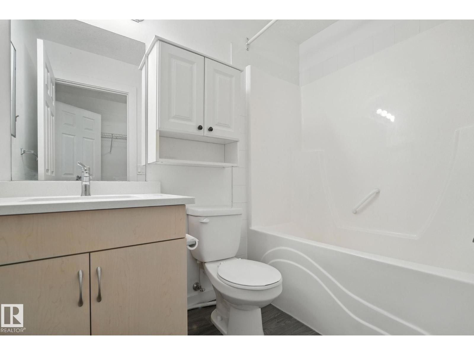 Photo 10 of 415 4310 33 St, Stony Plain AB
