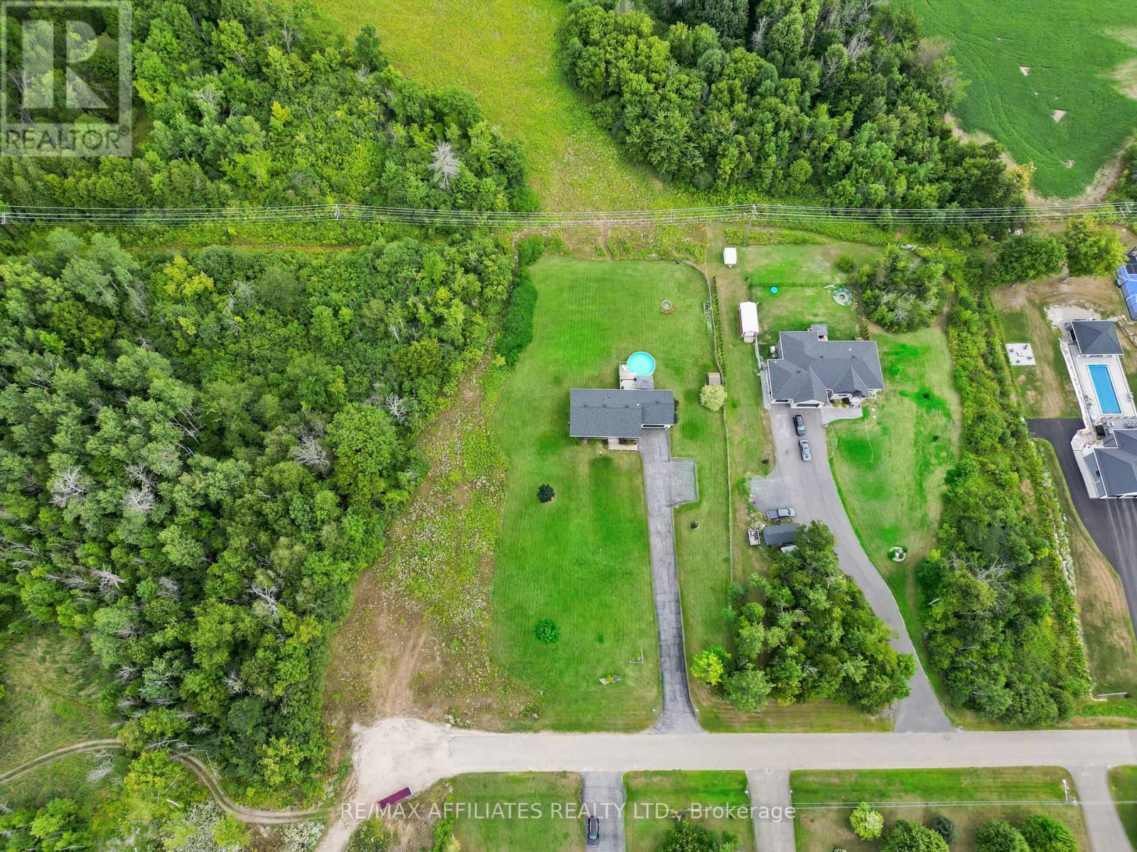 Photo 40 of 21 Leeland Drive, Rideau Lakes ON