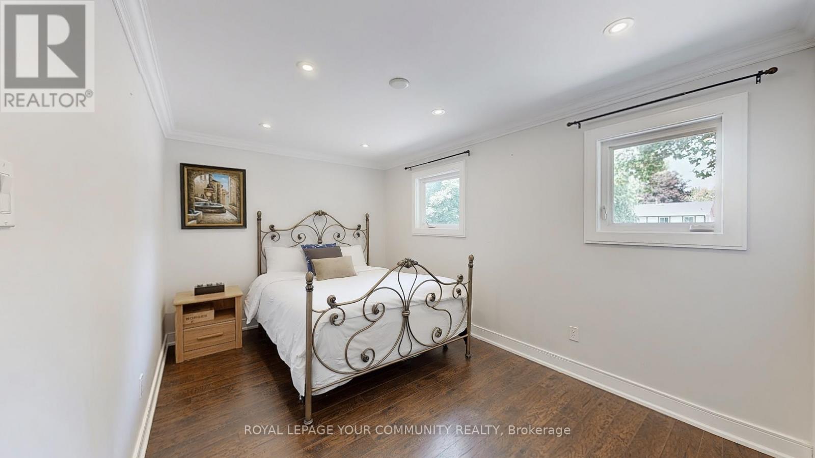 Photo 23 of 57 Braeburn Drive, Markham ON