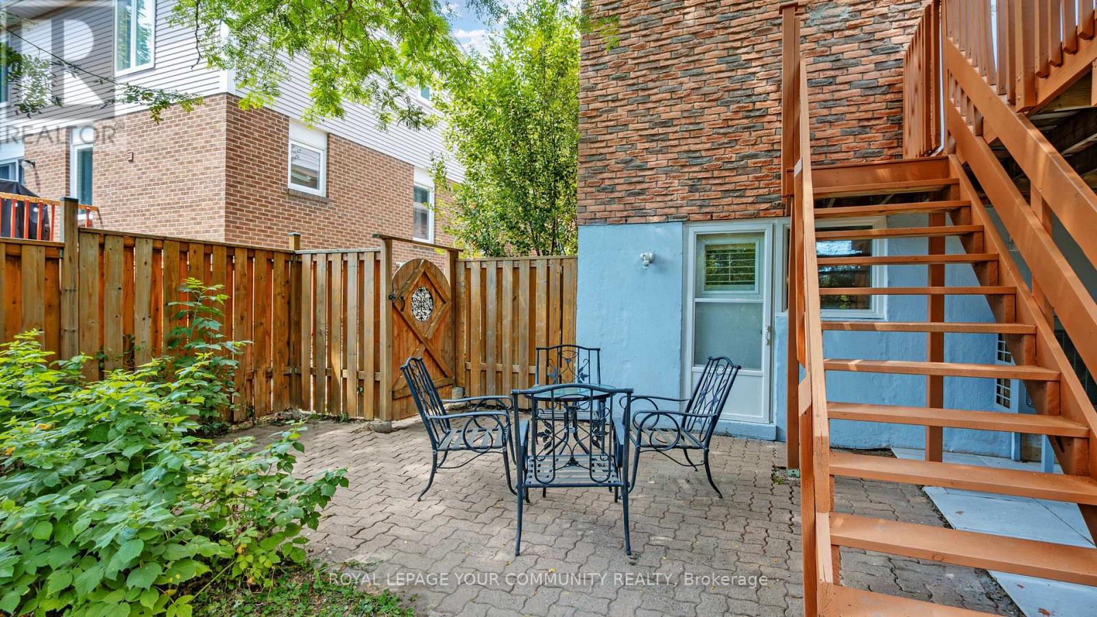 Photo 39 of 57 Braeburn Drive, Markham ON