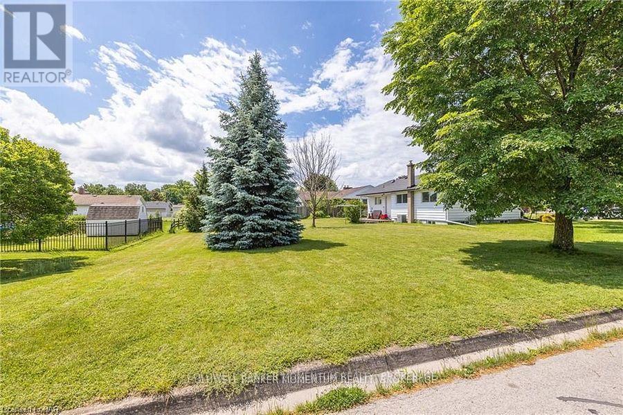Photo 7 of 23 29 Dexter Drive, Welland ON