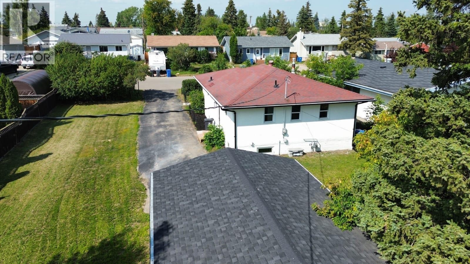 Photo 30 of 10307 104 Avenue, Fort St John BC