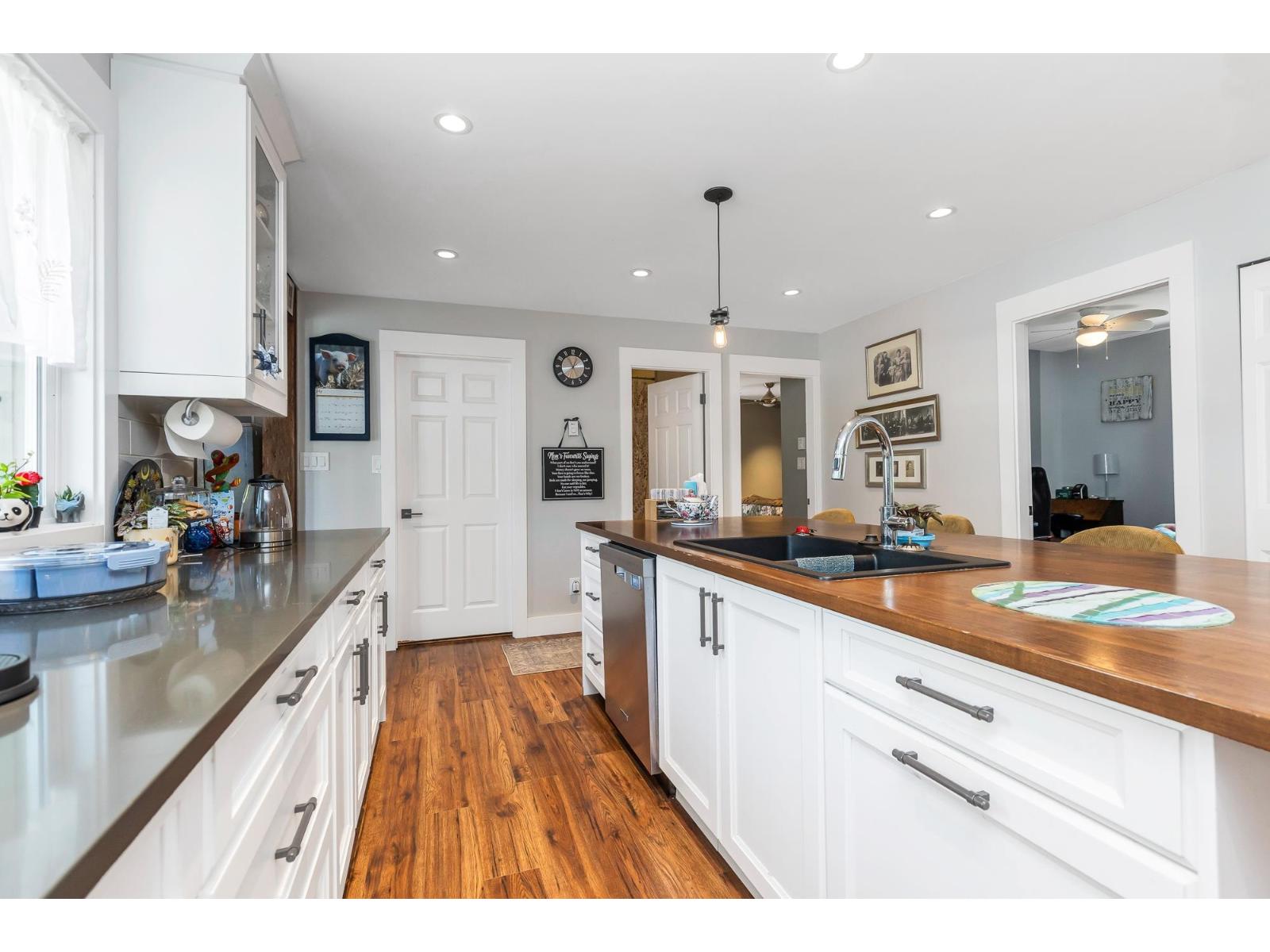Photo 2 of 5262 209 Street, Langley BC