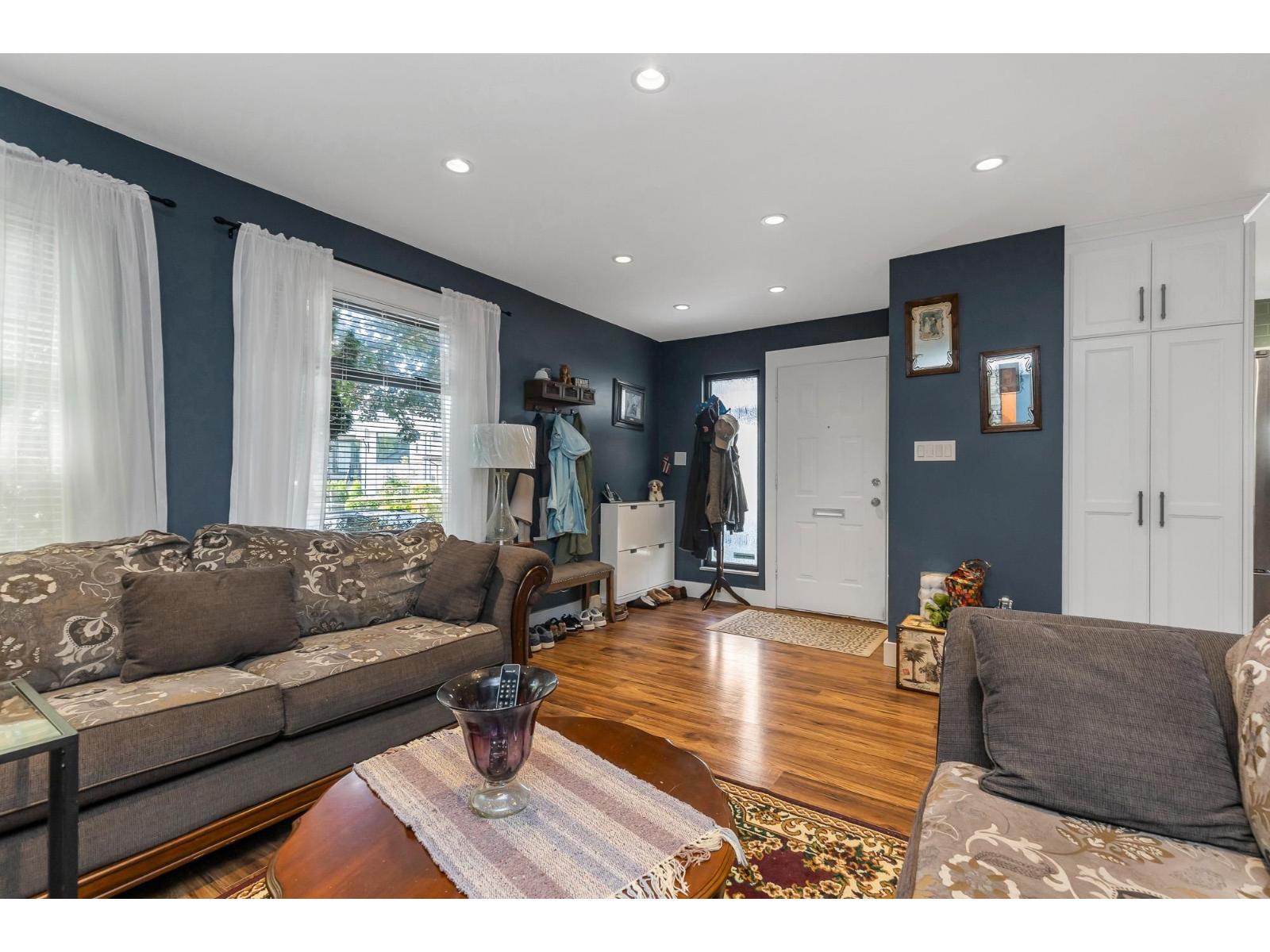 Photo 7 of 5262 209 Street, Langley BC