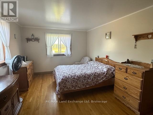 Photo 16 of 559 Bervie Side Road, Kincardine ON