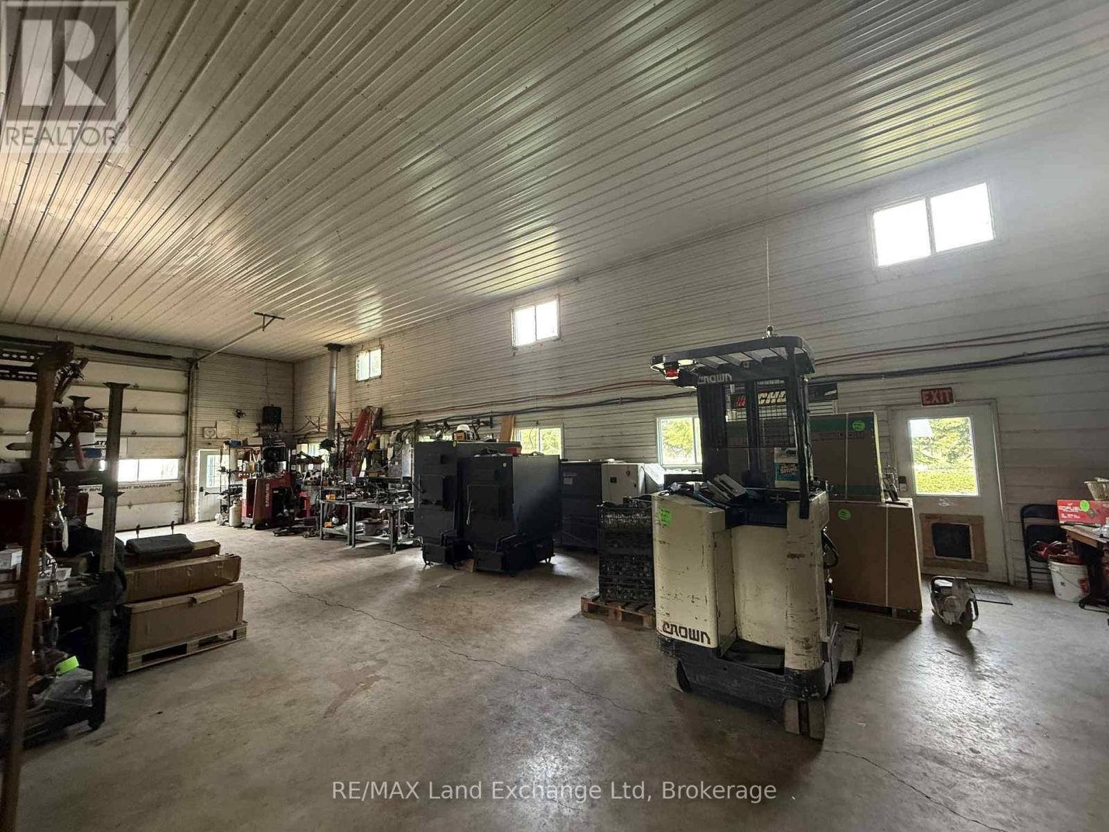 Photo 23 of 559 Bervie Side Road, Kincardine ON