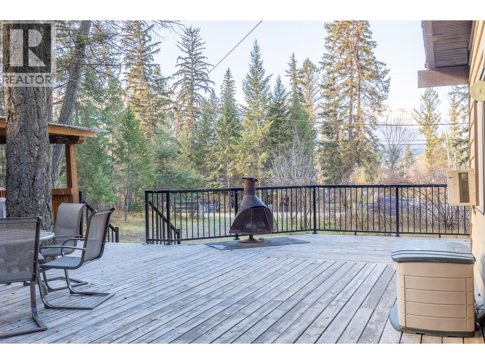 4736 COPPER Crescent, Windermere