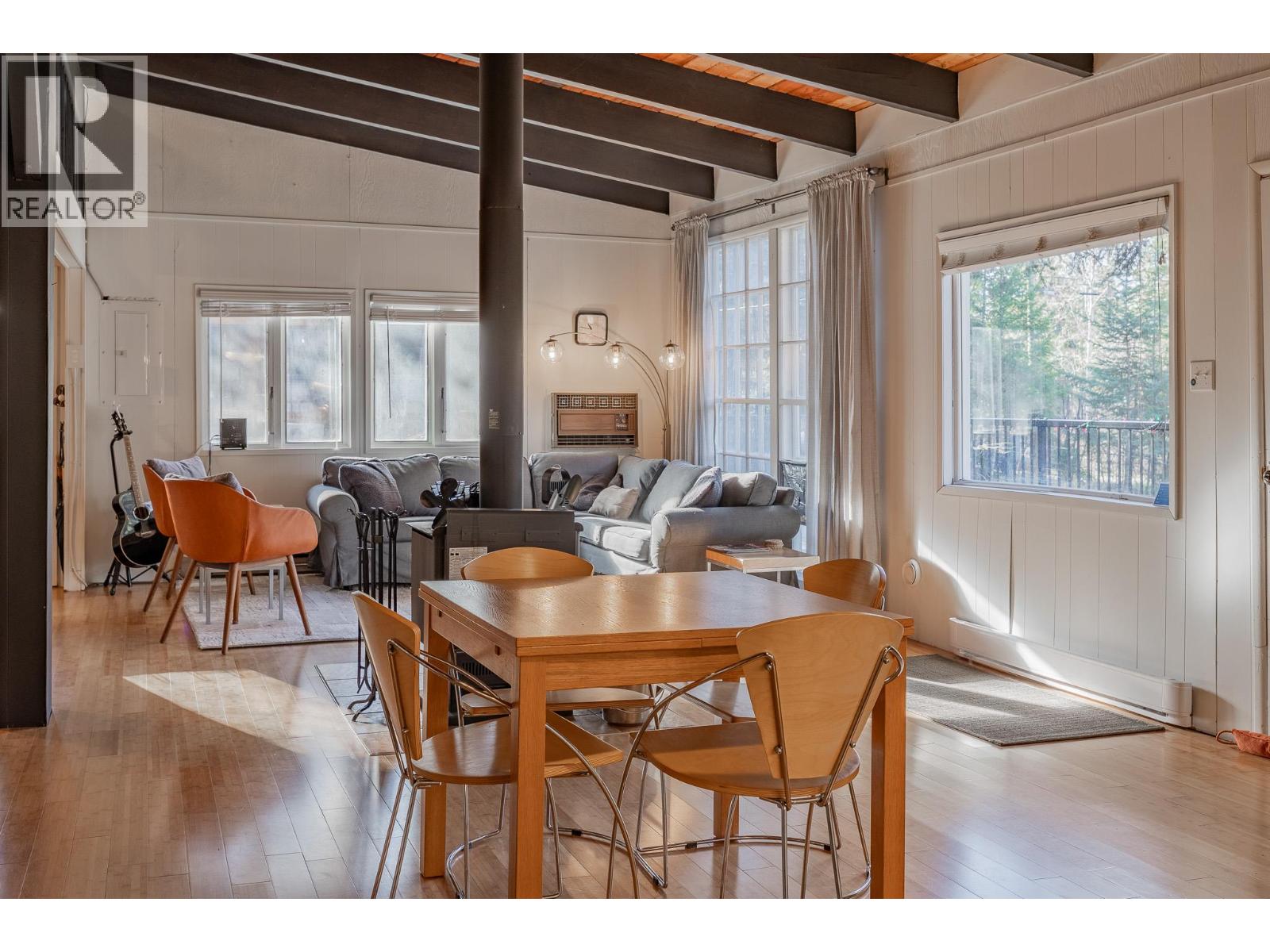 4736 COPPER Crescent, Windermere