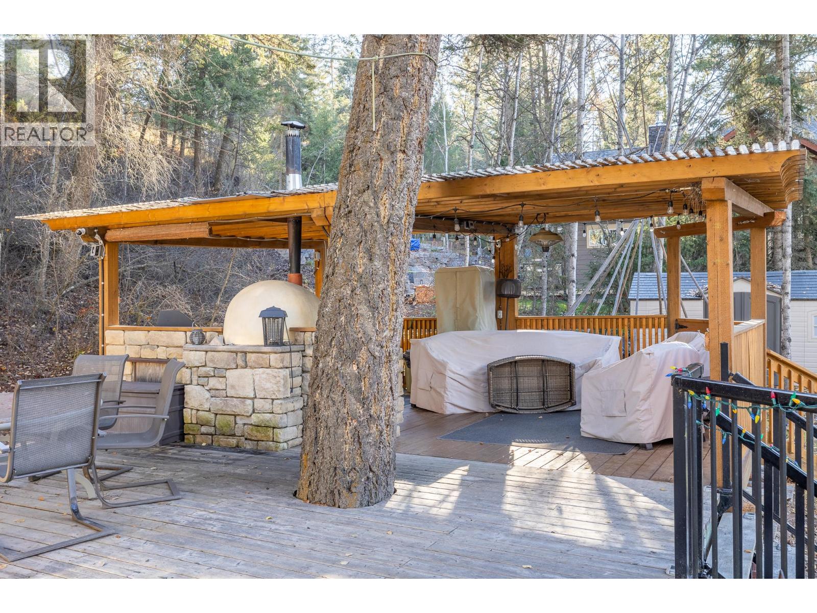 4736 COPPER Crescent, Windermere