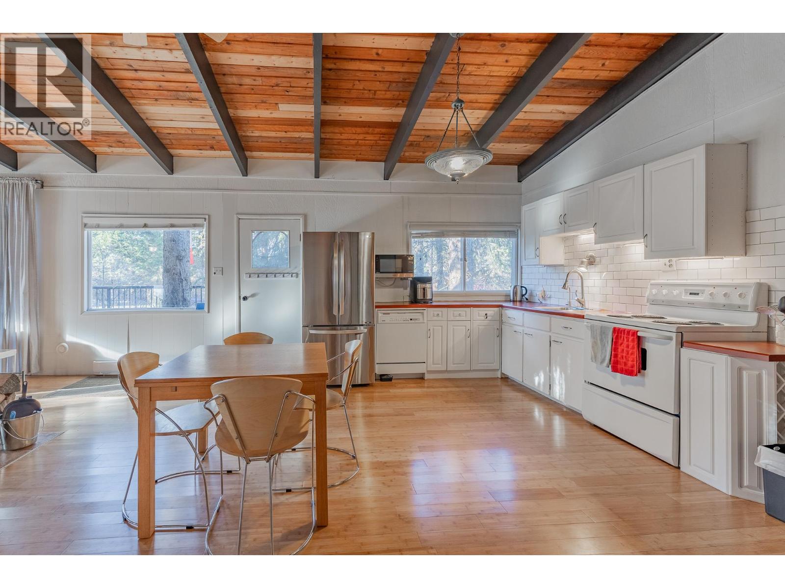 4736 COPPER Crescent, Windermere