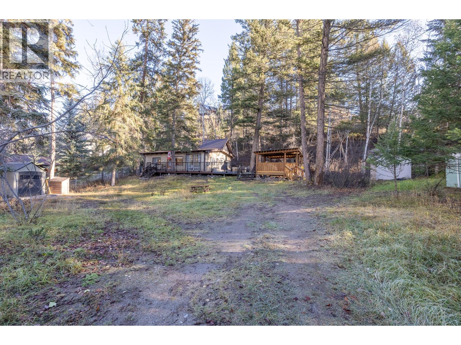 4736 COPPER Crescent, Windermere