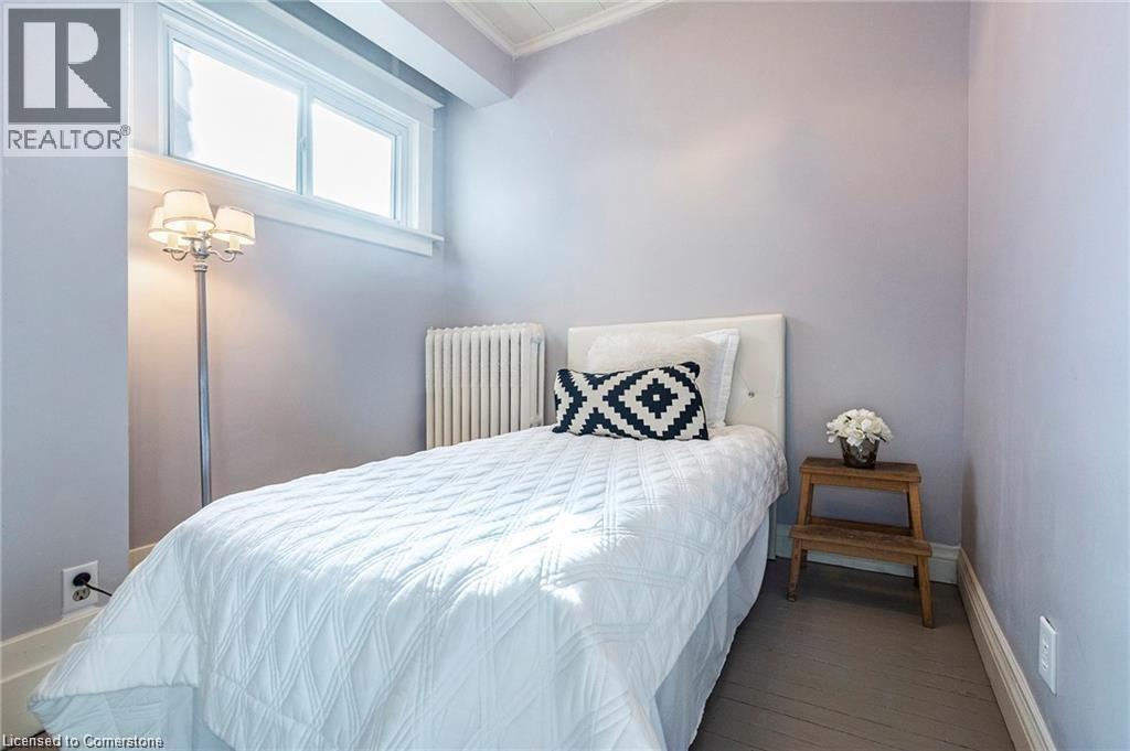 Photo 3 of 70 St Clair Avenue Unit 1, Hamilton ON