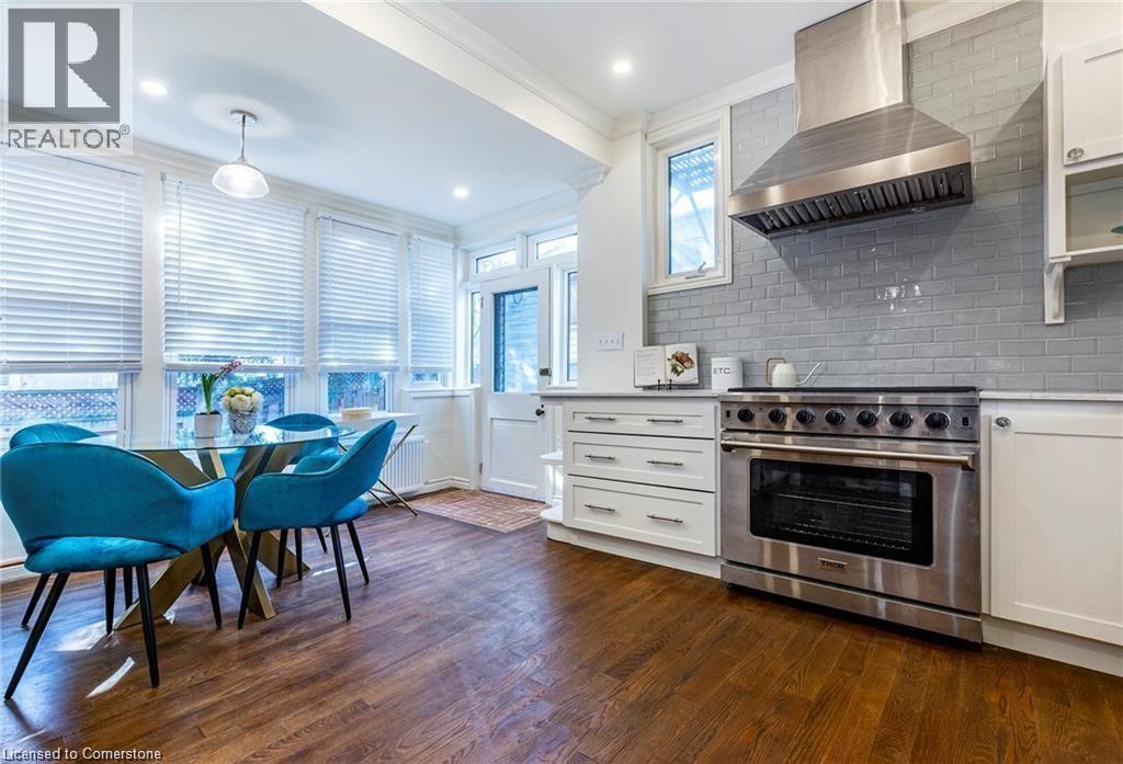 Photo 2 of 70 St Clair Avenue Unit 1, Hamilton ON