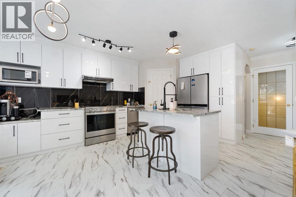Single Family House for Sale in  Bridlewood Gardens SW Bridlewood Calgary 