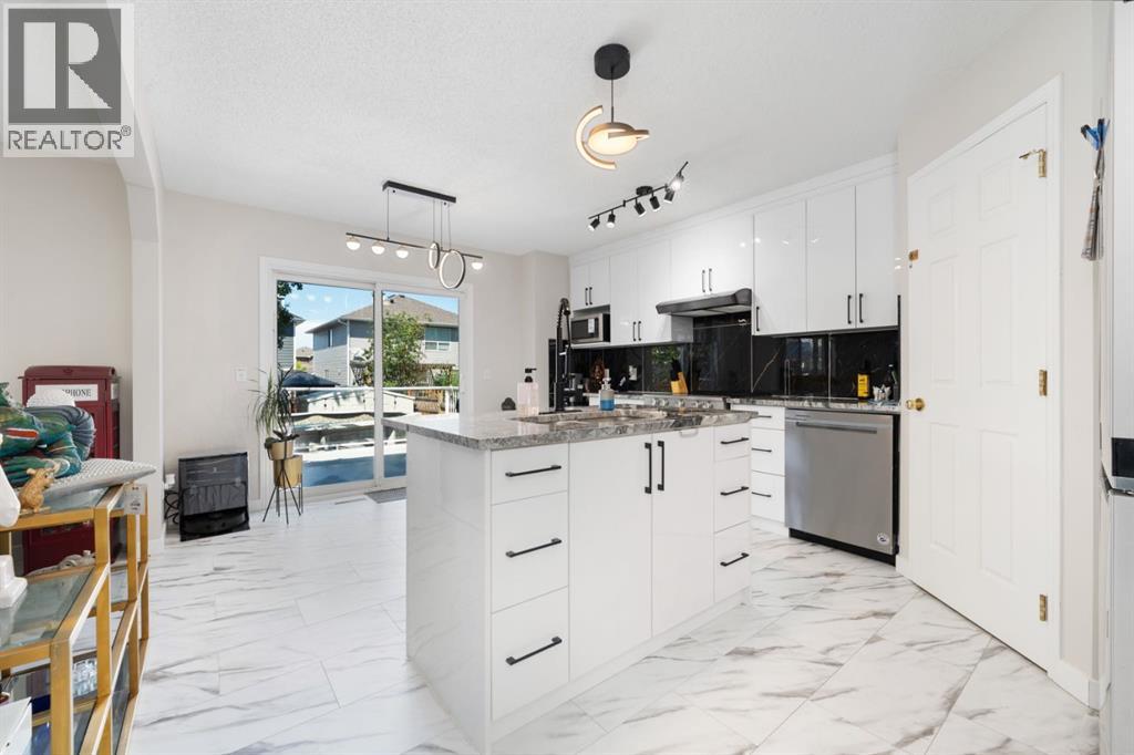 Single Family House for Sale in  Bridlewood Gardens SW Bridlewood Calgary 