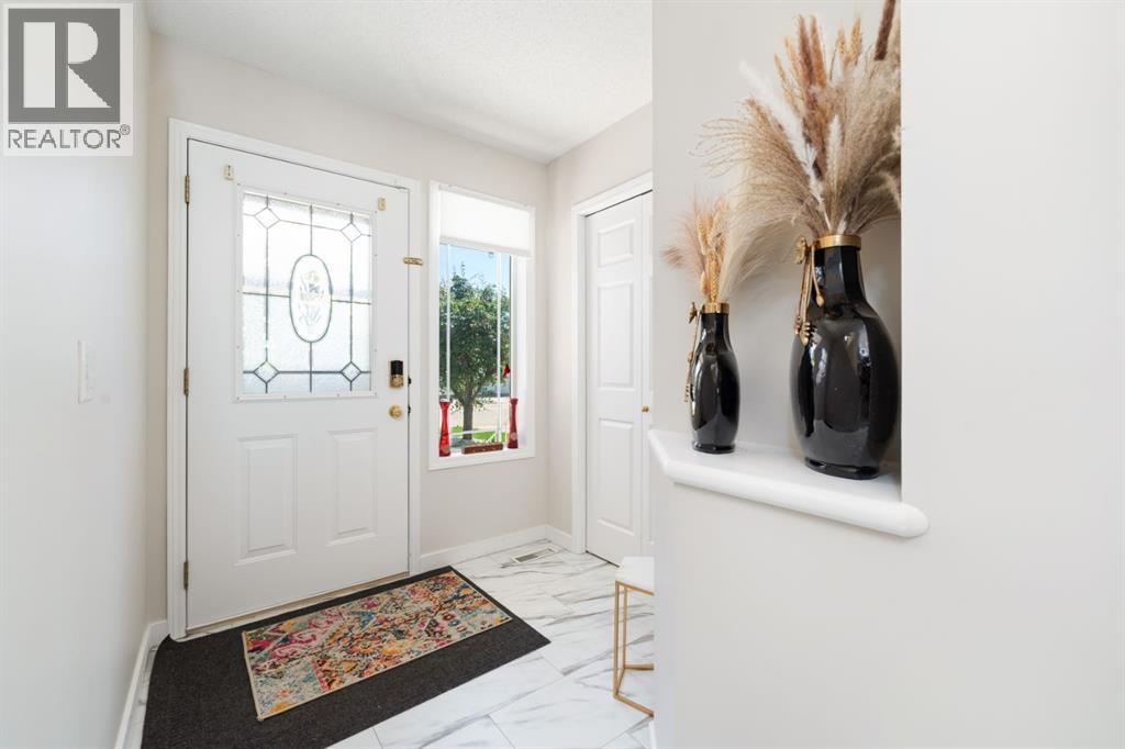 Single Family House for Sale in  Bridlewood Gardens SW Bridlewood Calgary 