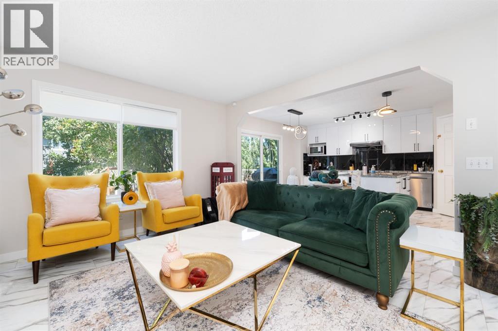 Single Family House for Sale in  Bridlewood Gardens SW Bridlewood Calgary 