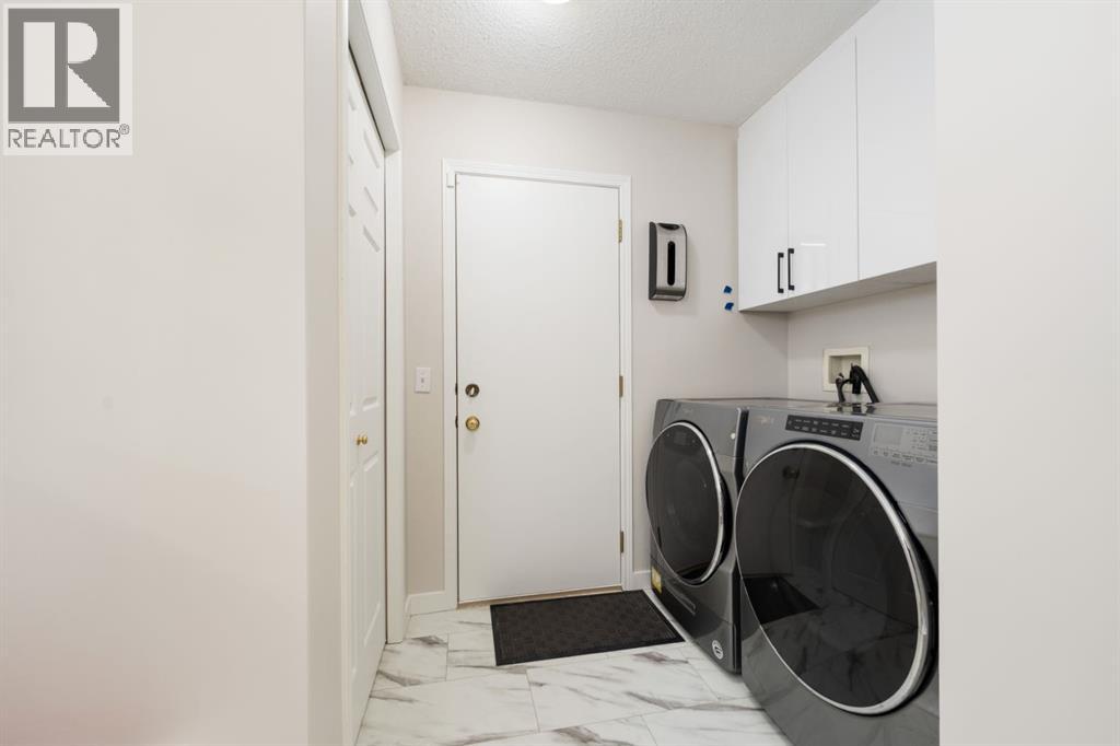 Single Family House for Sale in  Bridlewood Gardens SW Bridlewood Calgary 