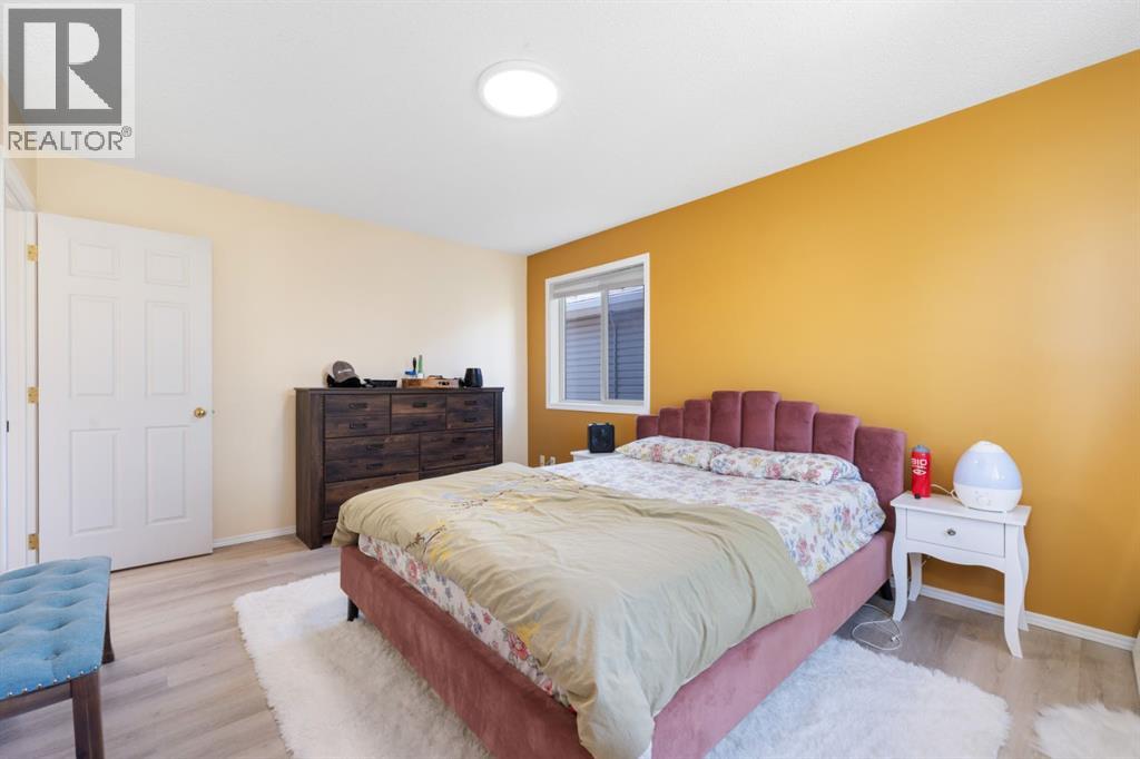 Single Family House for Sale in  Bridlewood Gardens SW Bridlewood Calgary 