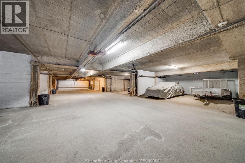 Photo 11 of 1747 1767 University Avenue West, Windsor ON