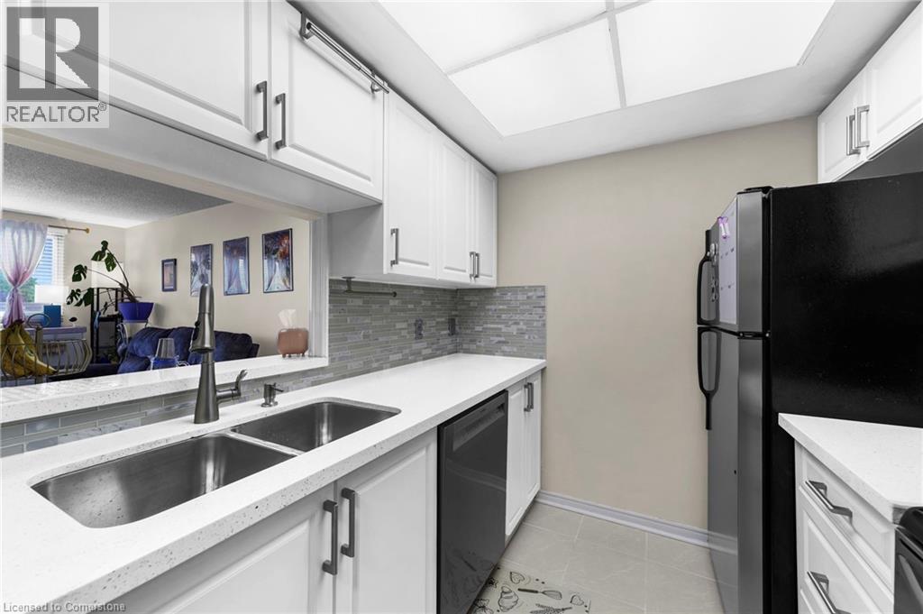 Photo 13 of 8351 Mclaughlin Road S Unit 403, Brampton ON