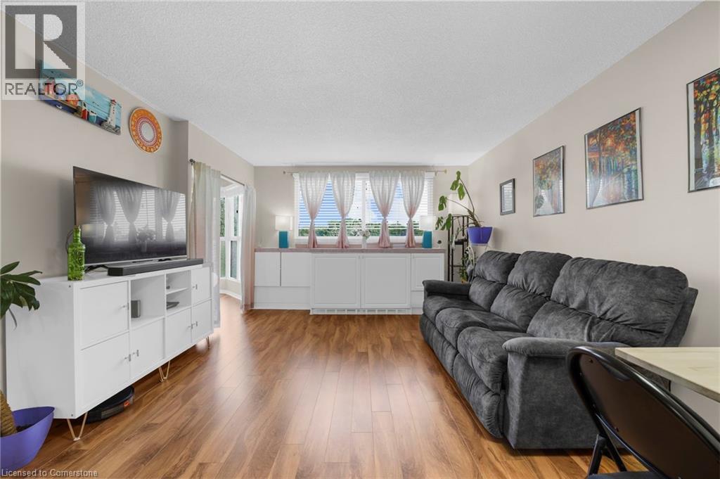Photo 9 of 8351 Mclaughlin Road S Unit 403, Brampton ON