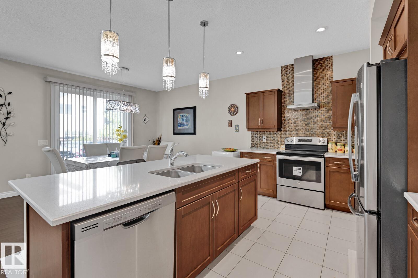 Photo 28 of 8928 23 Av Sw, Edmonton AB