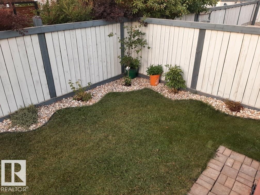 Photo 18 of 8928 23 Av Sw, Edmonton AB