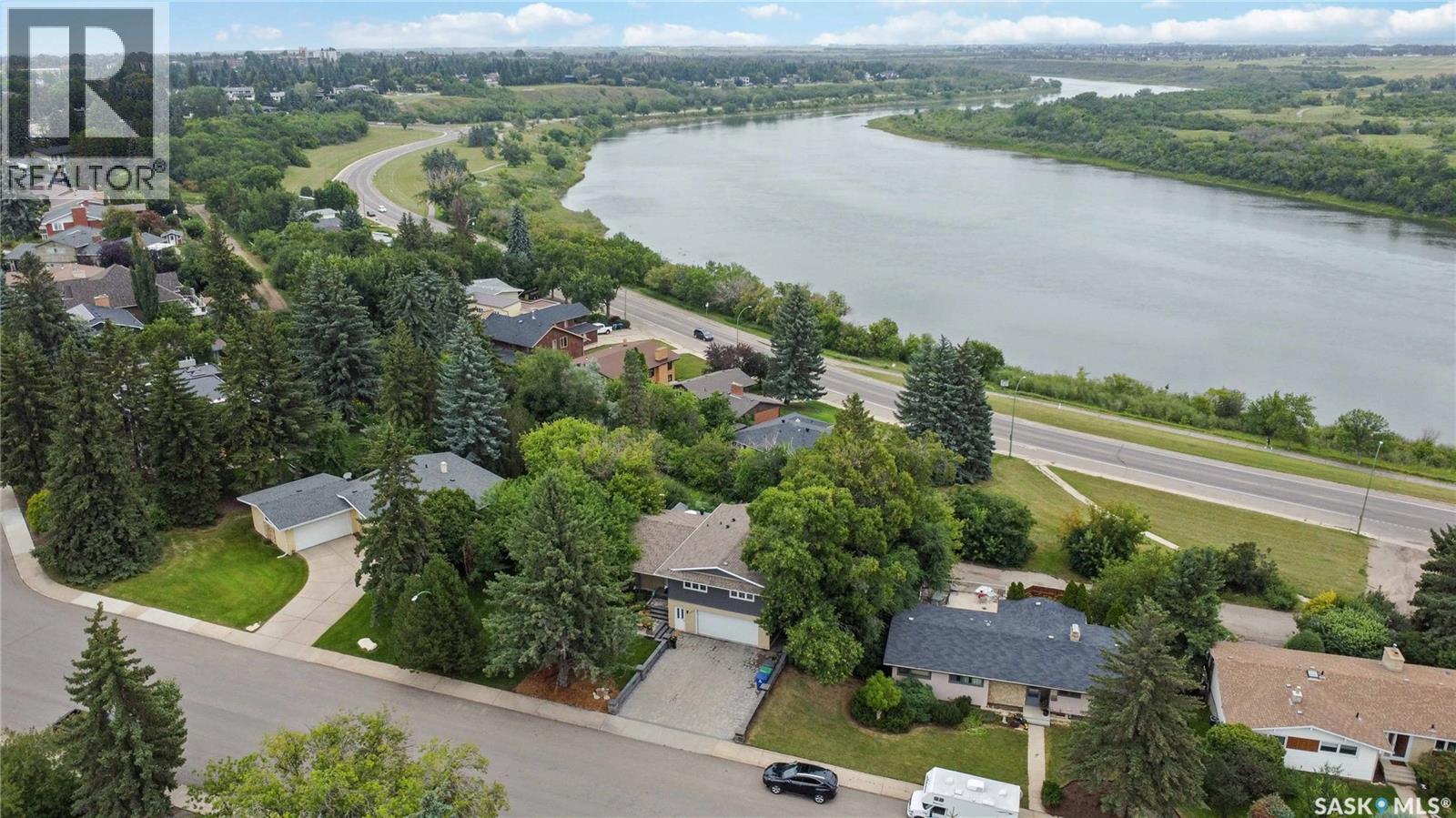 Photo 33 of 1908 Pembina Avenue, Saskatoon SK
