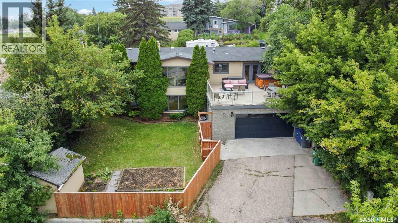 Photo 34 of 1908 Pembina Avenue, Saskatoon SK