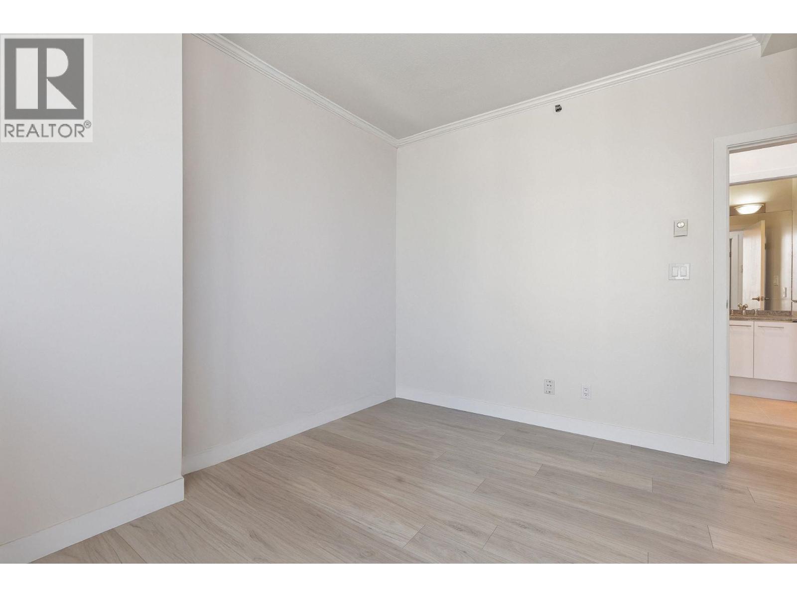 Photo 18 of 2204 1500 Hornby Street, Vancouver BC