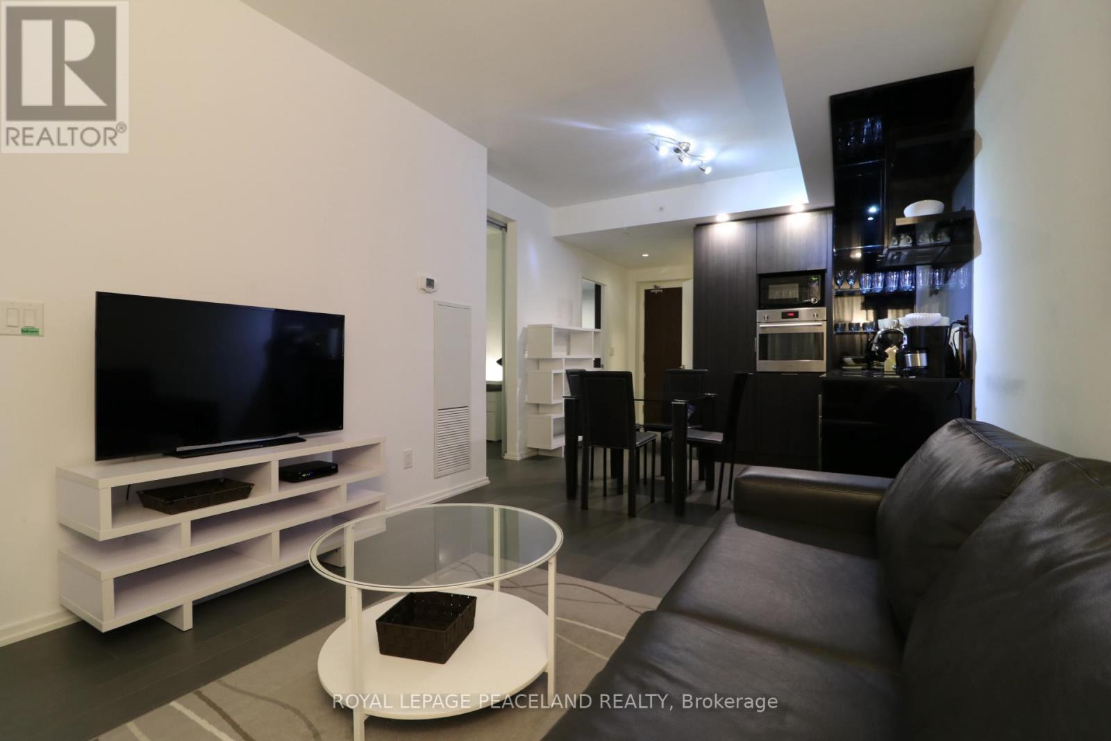 Photo 14 of 809 70 Temperance Street, Toronto ON