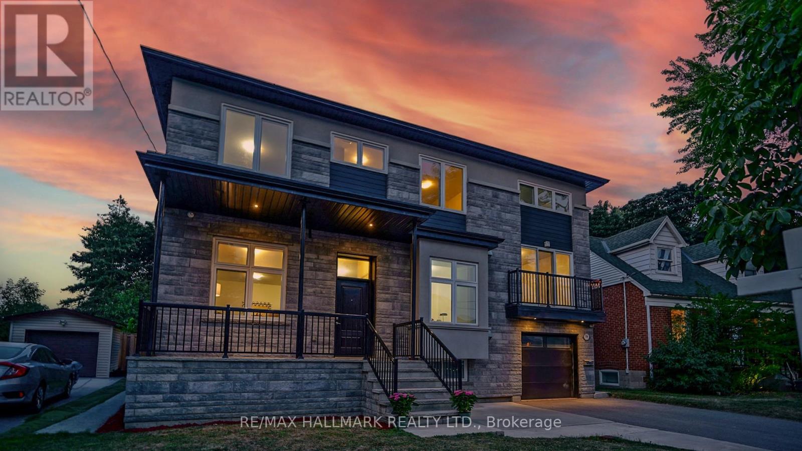 Photo 2 of 59 Craigmore Crescent, Toronto ON