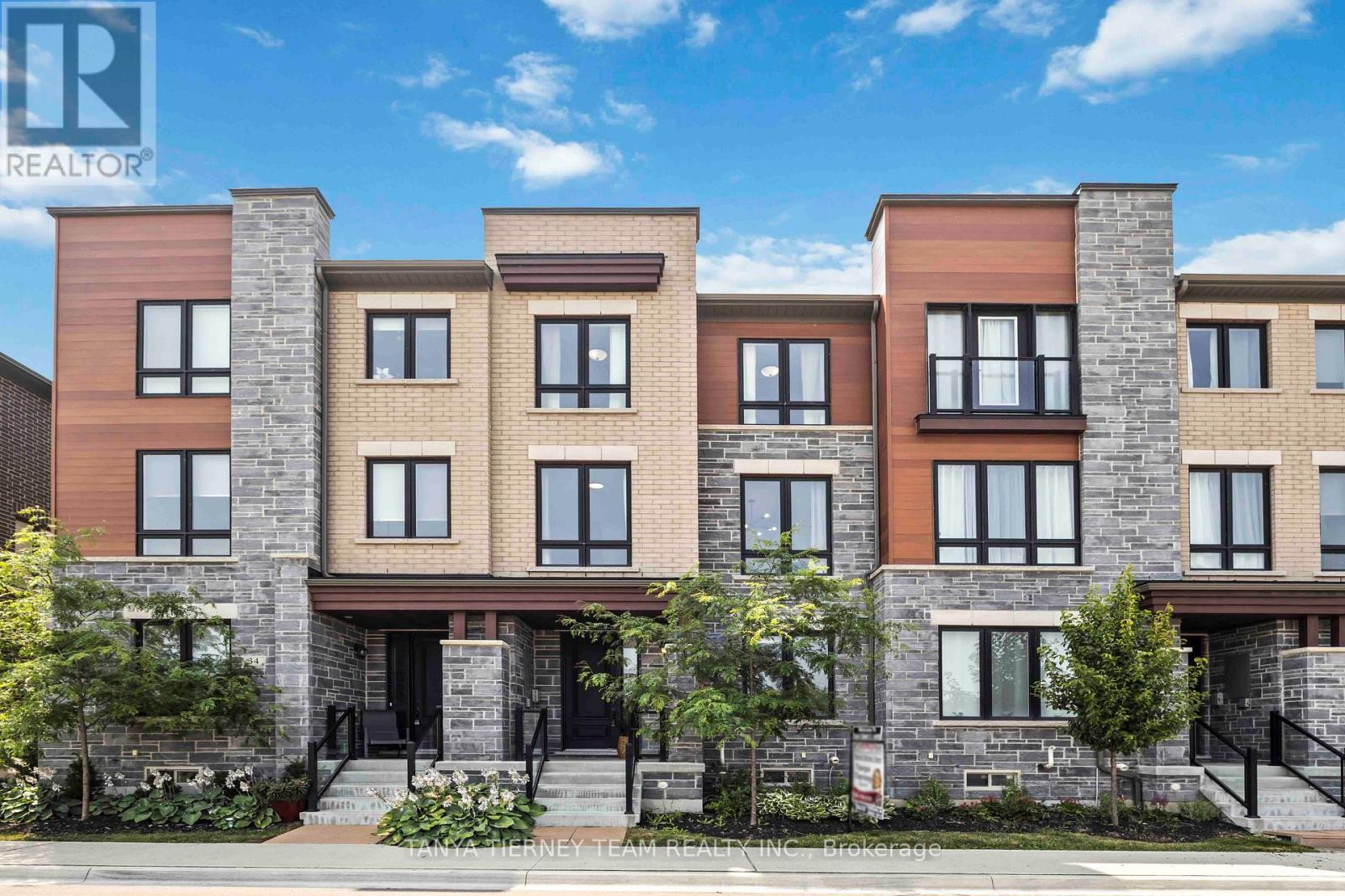 Photo 1 of 36 Dockside Way, Whitby ON