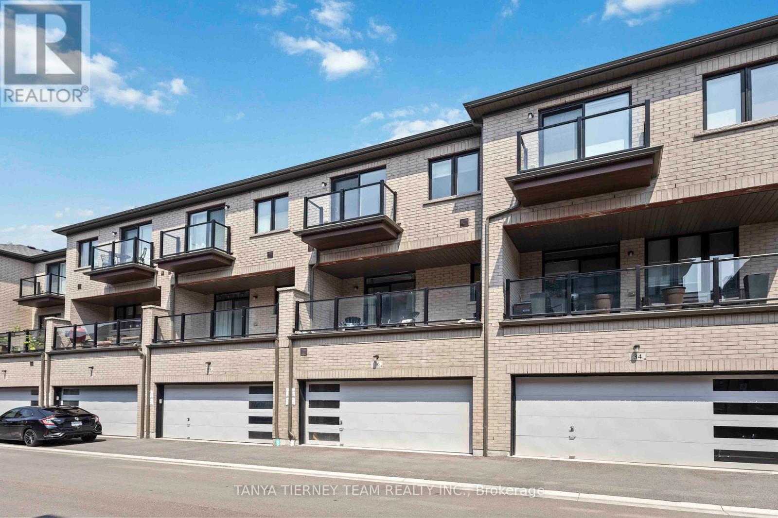 Photo 46 of 36 Dockside Way, Whitby ON