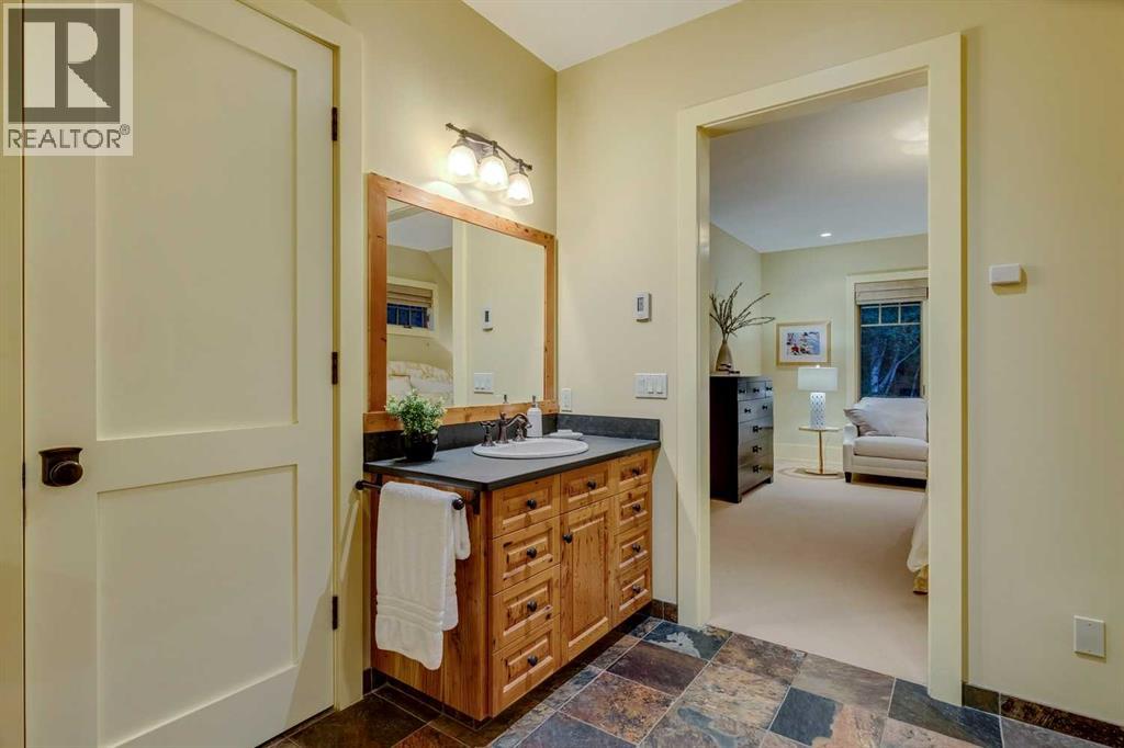 Single Family House for Sale in  Lansdowne Avenue SW Elbow Park Calgary 