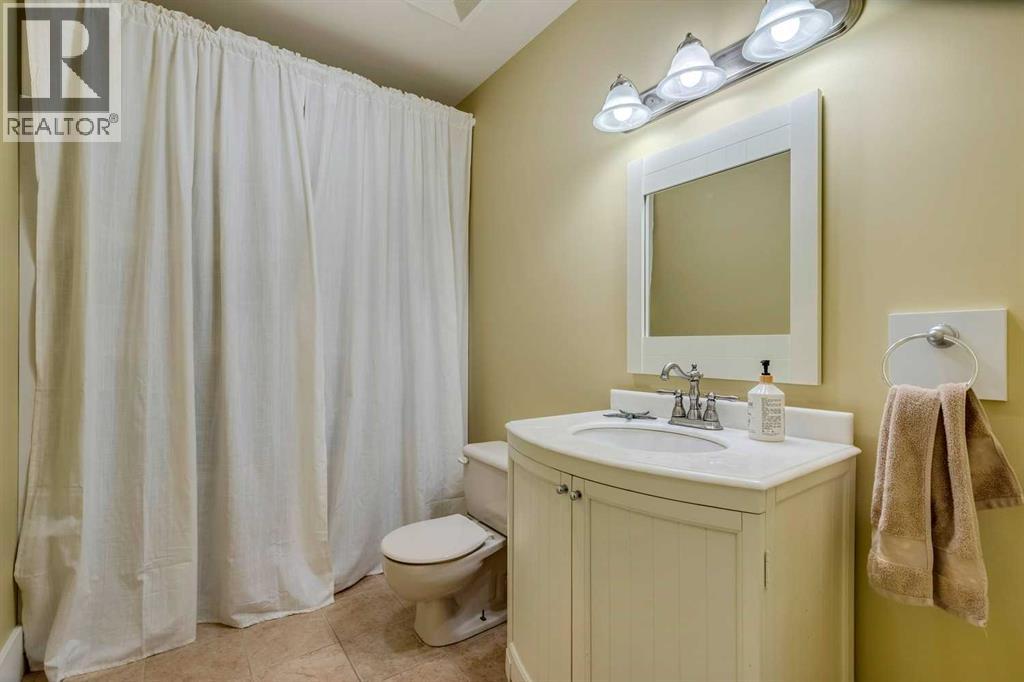 Single Family House for Sale in  Lansdowne Avenue SW Elbow Park Calgary 