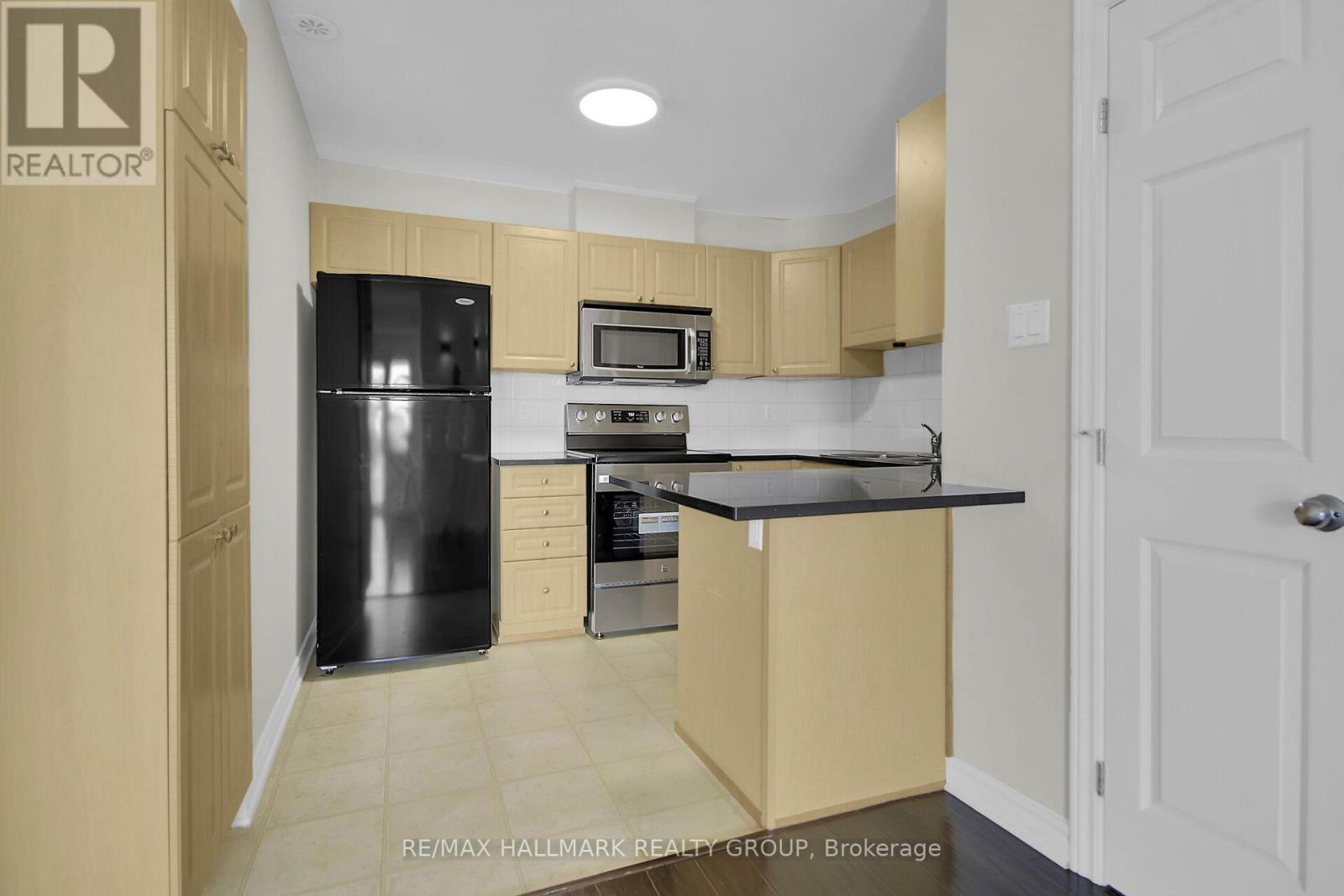 Photo 12 of I 135 Harthill Way, Ottawa ON