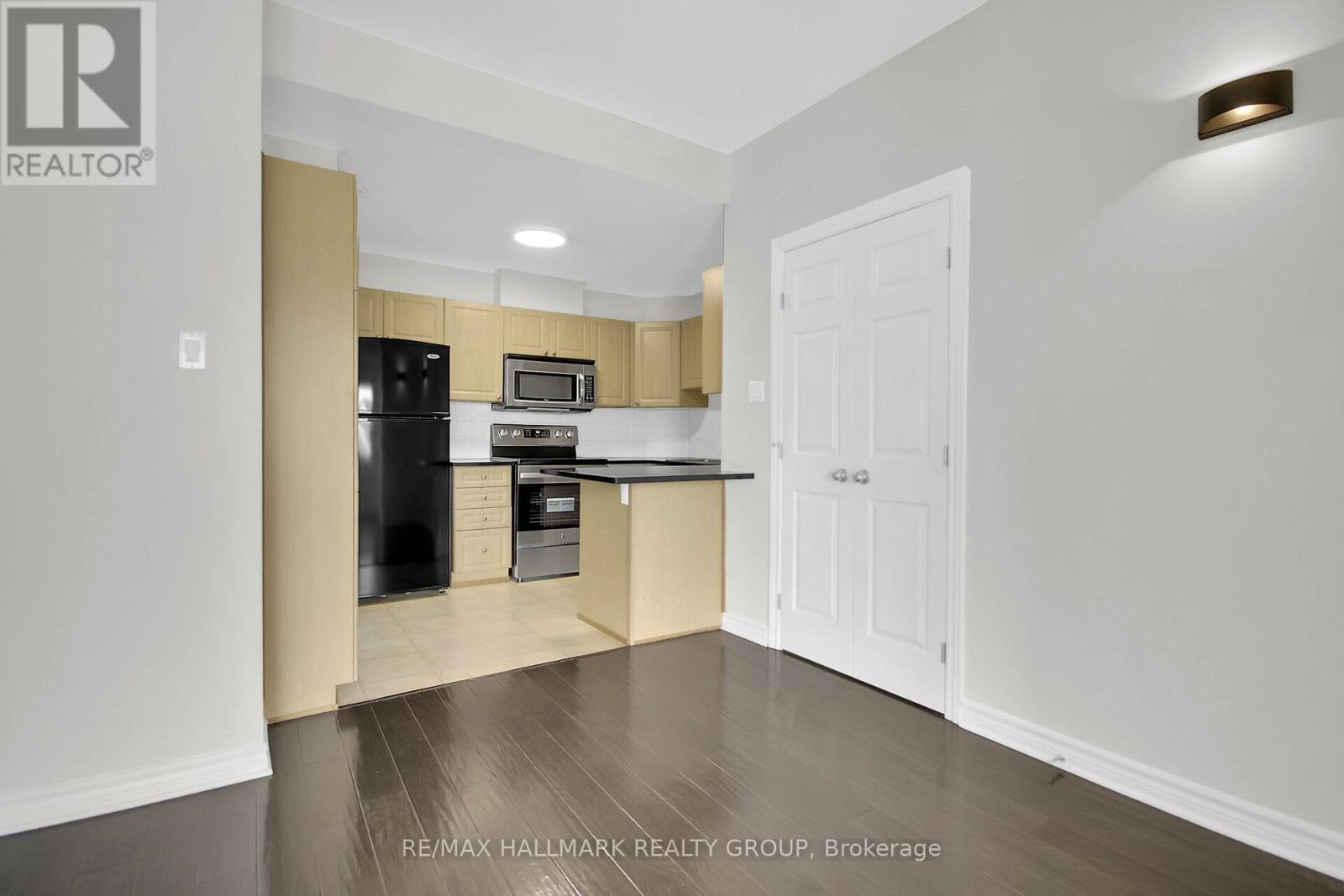 Photo 15 of I 135 Harthill Way, Ottawa ON