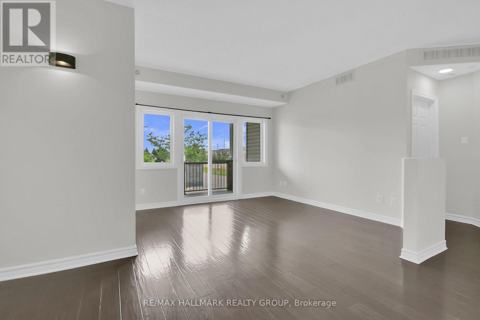 Photo 18 of I 135 Harthill Way, Ottawa ON