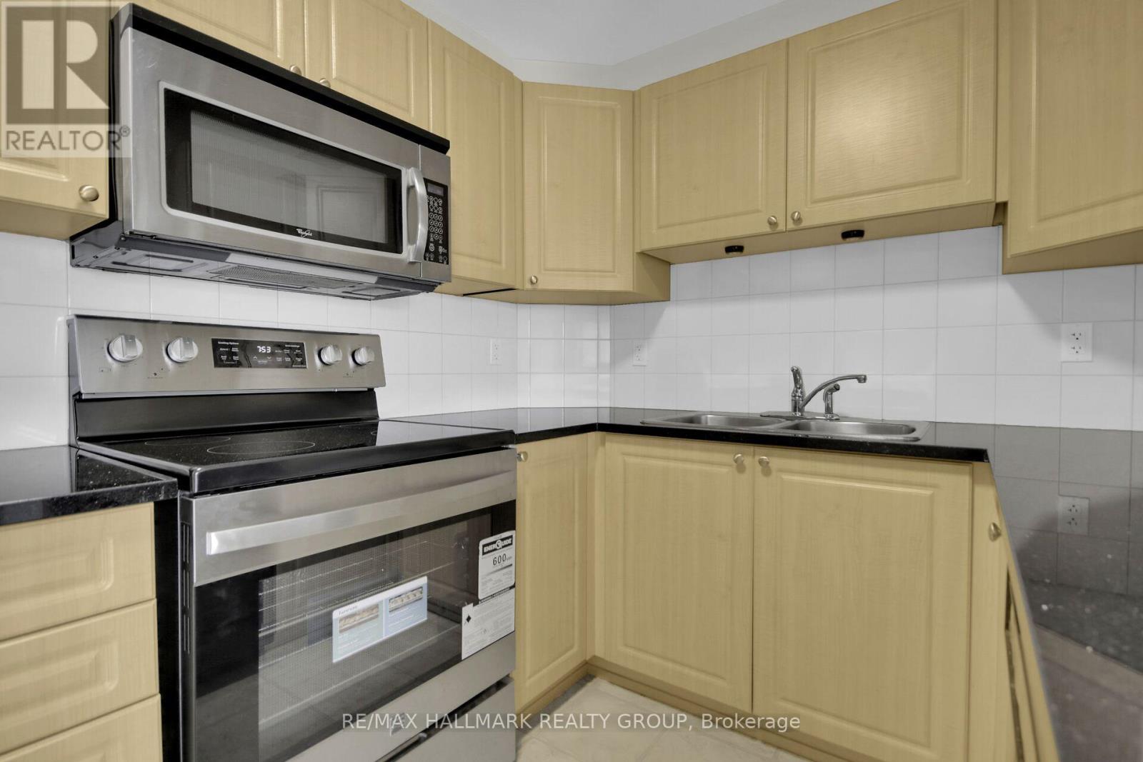 Photo 8 of I 135 Harthill Way, Ottawa ON