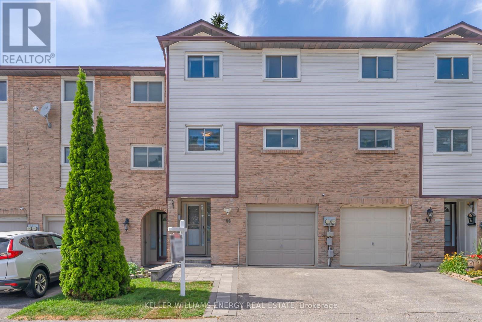 Photo 11 of 46 1330 Trowbridge Drive, Oshawa ON