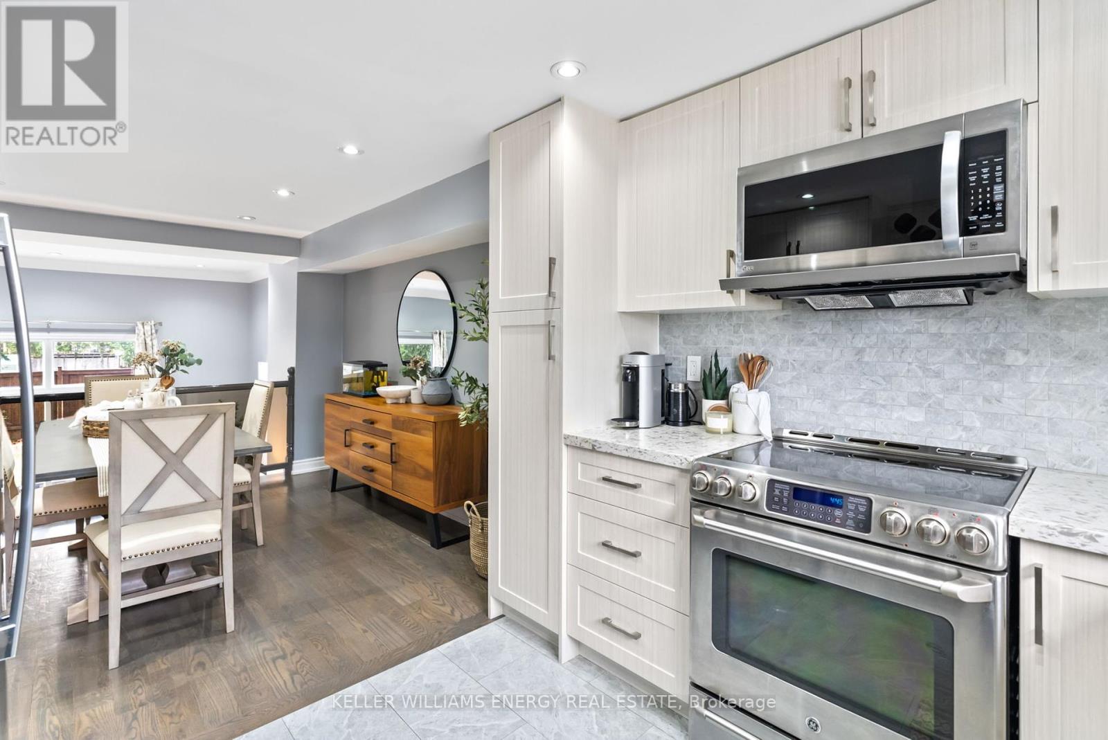 Photo 40 of 46 1330 Trowbridge Drive, Oshawa ON