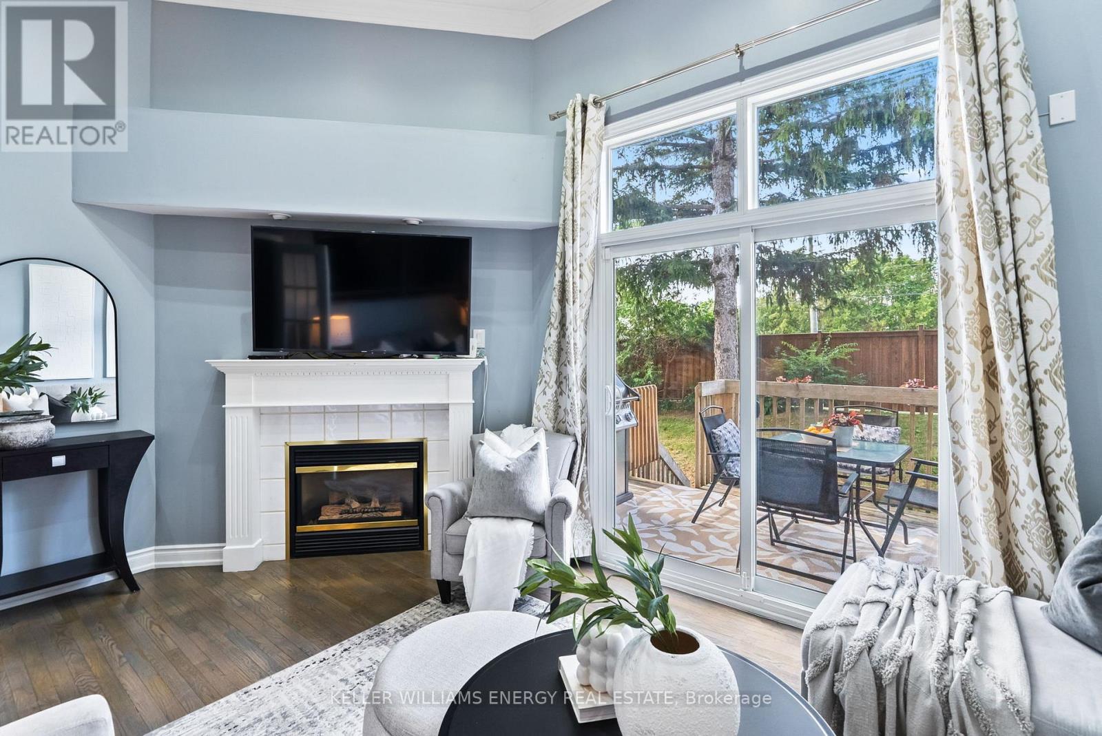 Photo 1 of 46 1330 Trowbridge Drive, Oshawa ON